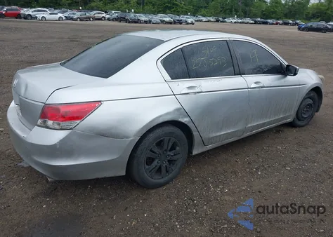 2008 Honda Accord 2.4 Lx-P z USA, uszkodzony, nr VIN 1HGCP26438A104259